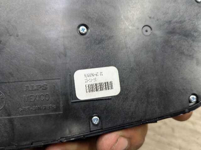 OEM BMW F22 F32 F33 F82 F83 G29 Front Right Passenger Seat Adjust Memory Switch