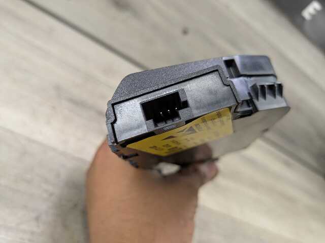 OEM BMW F15 F16 X5 X6 Front Right Passenger Seat Adjust Memory Control Switch