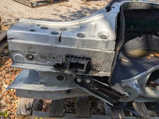 OEM BMW F16 F86 X6 X6M Rear Left Driver Side Quarter Panel Frame Cut Silver A83