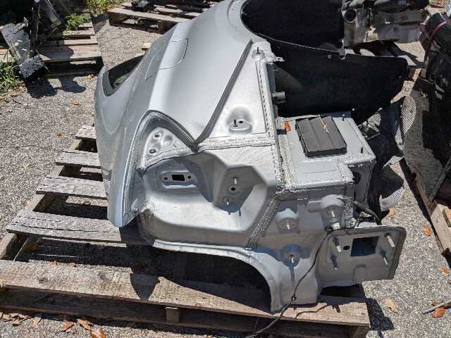 OEM BMW F16 F86 X6 X6M Rear Right Passenger Side Quarter Panel Frame Cut Silver