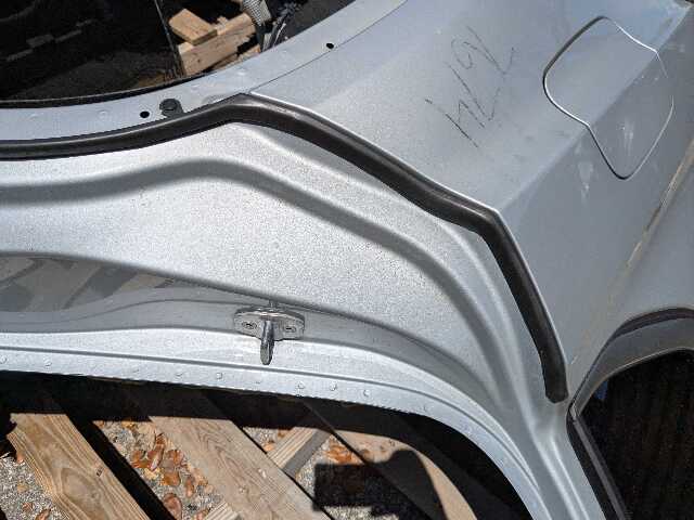OEM BMW F16 F86 X6 X6M Rear Right Passenger Side Quarter Panel Frame Cut Silver