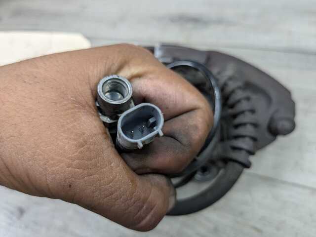 OEM BMW F30 F32 F33 F36 328 335 435 440 Front Left Driver Brake Caliper BREMBO
