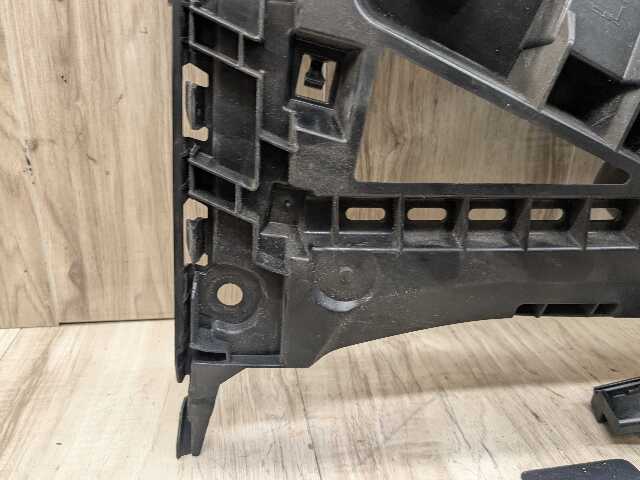 22-25 OEM BMW G42 230i 230iX Rear Left Driver Side Bumper Supports Brackets PAIR
