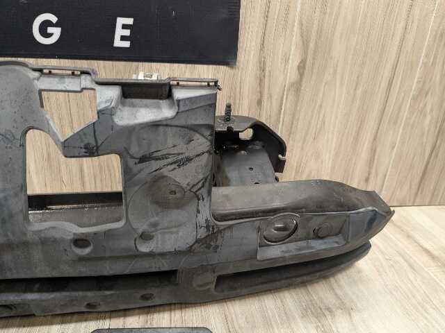 22-25 OEM BMW G42 230i 230iX Rear Bumper Reinforcement Impact Rebar w Brackets