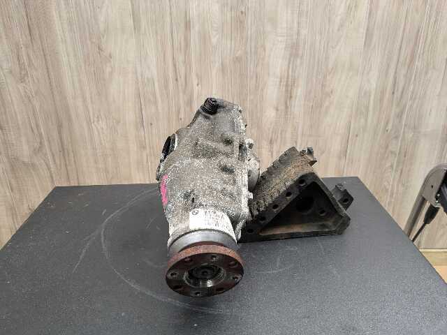 16-19 OEM BMW G12 750 G30 M550 N63R Front Differential Axle Carrier 2.81 105k