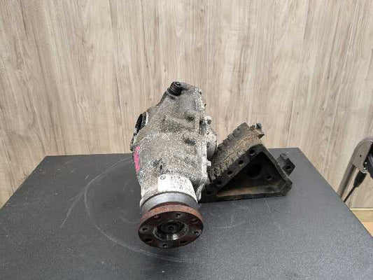 16-19 OEM BMW G12 750 G30 M550 N63R Front Differential Axle Carrier 2.81 105k