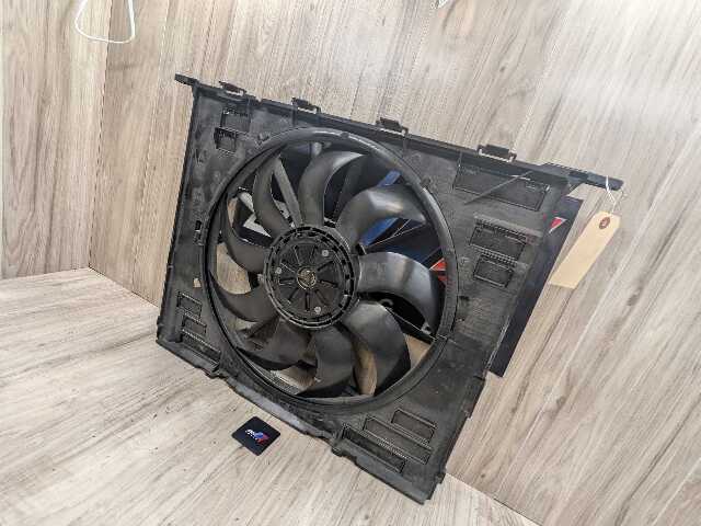 OEM BMW G12 740 750 G30 530 Engine Radiator Cooling Fan Shroud Motor 850W