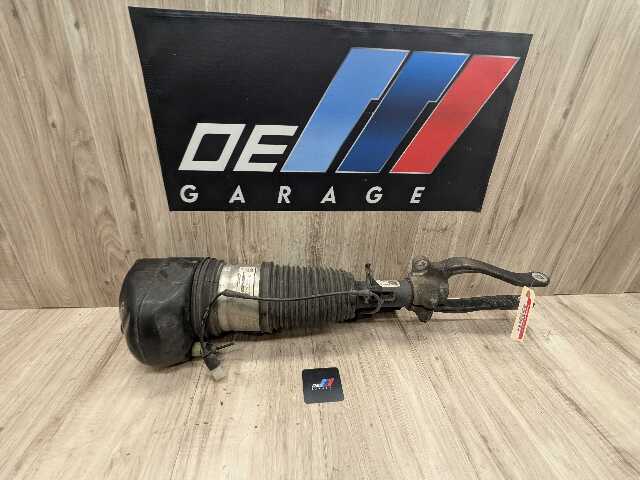 16-22 OEM BMW G11 G12 740iX 745eX 750iX B7 FRONT Right Passenger Air Shock Strut