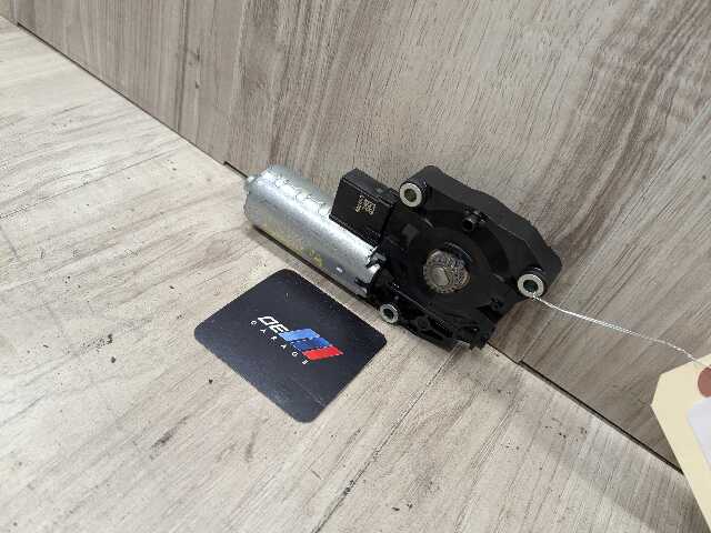 OEM BMW G20 G22 G26 G42 G80 G82 G87 M2 M3 M4 Sunroof Moonroof Motor Drive Unit