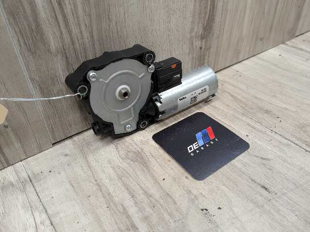 OEM BMW G20 G22 G26 G42 G80 G82 G87 M2 M3 M4 Sunroof Moonroof Motor Drive Unit