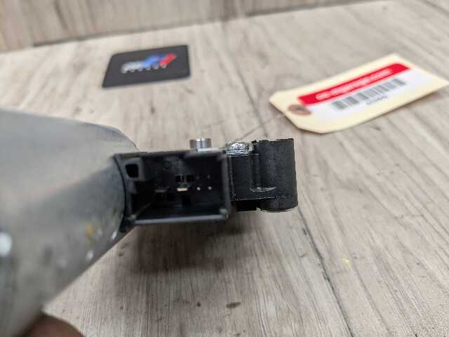 OEM BMW G20 G22 G26 G42 G80 G82 G87 M2 M3 M4 Sunroof Moonroof Motor Drive Unit