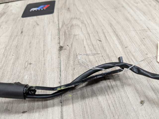 OEM BMW G22 G23 G42 G82 G83 G87 M2 M4 FRONT Left Right Seatbelt Seat Belt Buckle