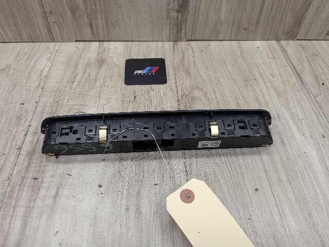 LCI OEM BMW G20 G22 G23 G26 G42 G80 M3 M4 AC Climate Audio Radio Hazard Panel