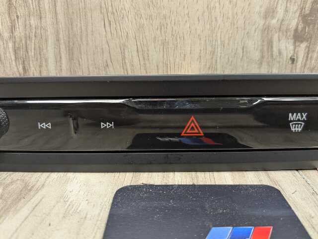 LCI OEM BMW G20 G22 G23 G26 G42 G80 M3 M4 AC Climate Audio Radio Hazard Panel
