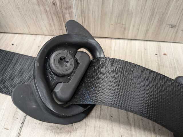 OEM BMW G42 G87 230 M240 M2 Front Right Passenger Seat Belt Retractor Black