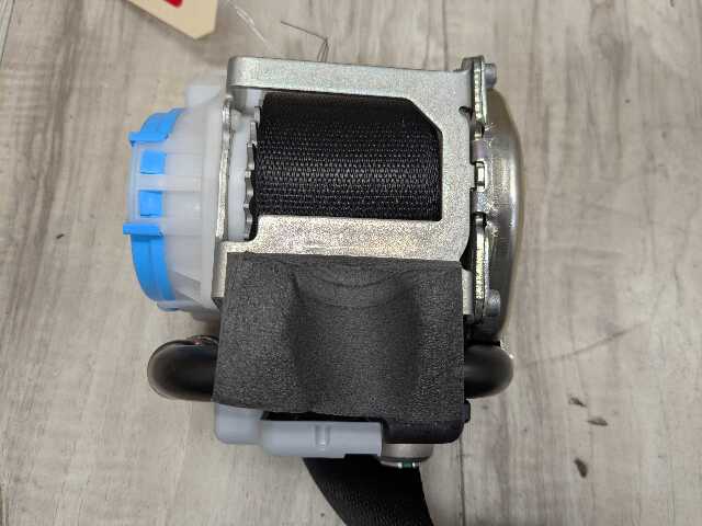 OEM BMW G42 G87 230 M240 M2 Front Right Passenger Seat Belt Retractor Black