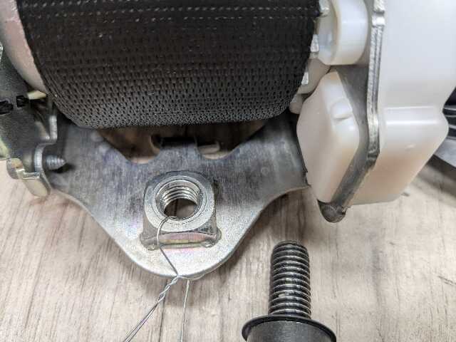 OEM BMW G42 G87 230 M240 M2 Front Right Passenger Seat Belt Retractor Black