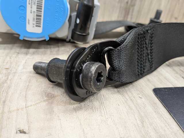 OEM BMW G42 G87 230 M240 M2 Front Right Passenger Seat Belt Retractor Black