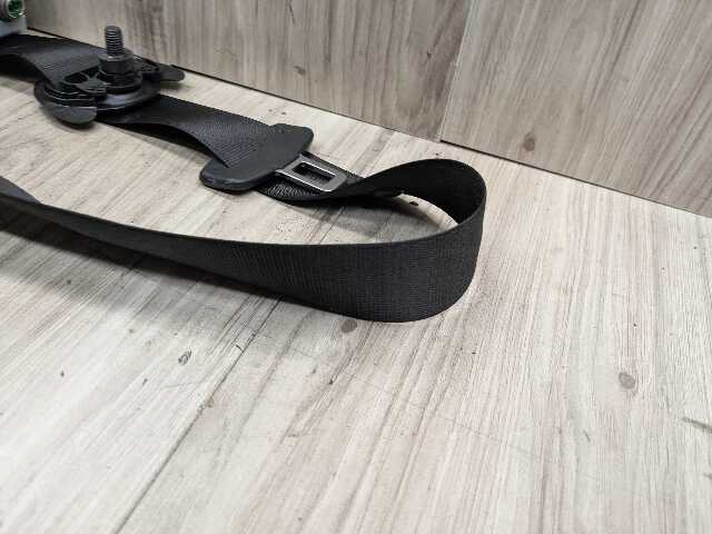 OEM BMW G42 G87 230 M240 M2 Front Right Passenger Seat Belt Retractor Black