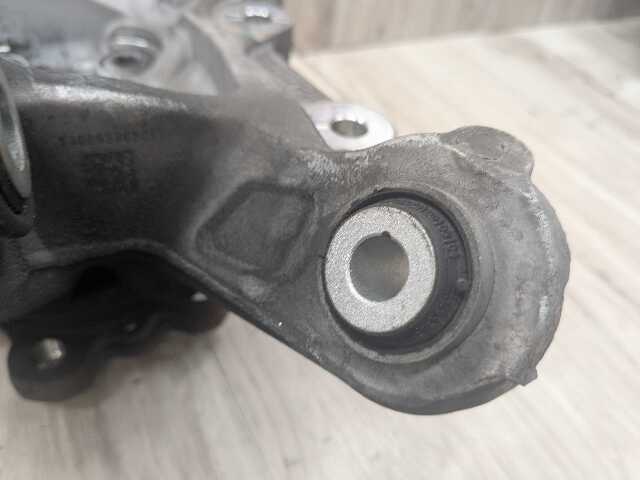 22-25 OEM BMW G42 230 M240 REAR Left Driver Knuckle Wheel Hub Spindle Bearing