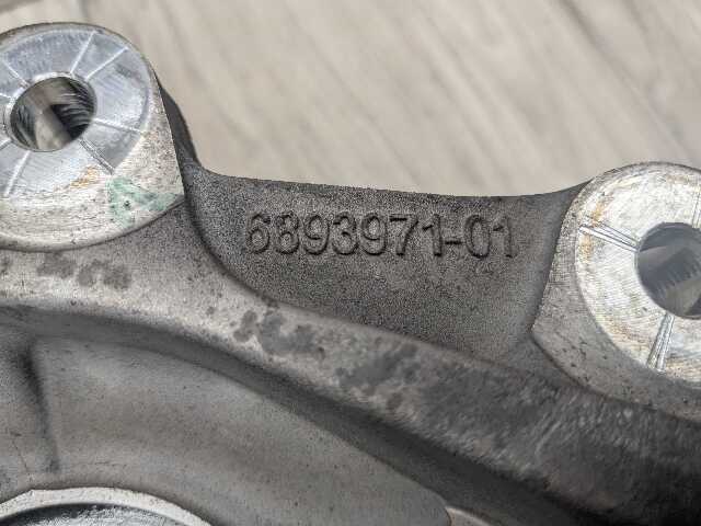 22-25 OEM BMW G42 230 M240 REAR Left Driver Knuckle Wheel Hub Spindle Bearing
