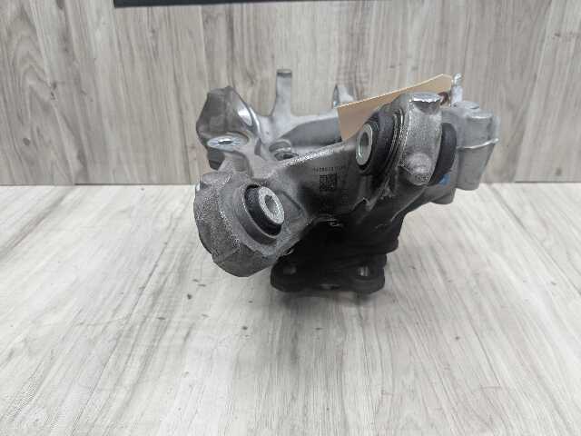 OEM BMW G42 230 M240 REAR Right Passenger Side Knuckle Wheel Hub Spindle Bearing