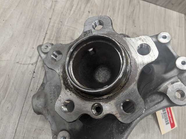 22-25 OEM BMW G42 230i M240i RWD Front Left Driver Hub Spindle Knuckle Bearing