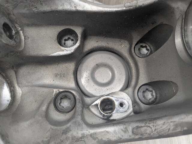 22-25 OEM BMW G42 230i M240i RWD Front Left Driver Hub Spindle Knuckle Bearing