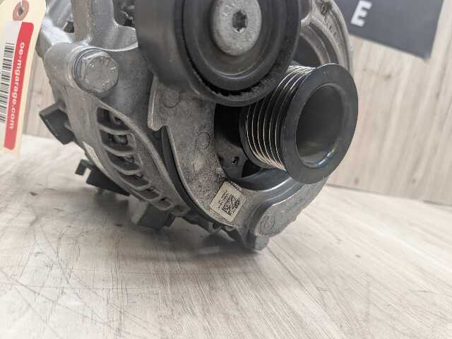 *OEM BMW G01 G05 G16 G20 G26 G30 G42 Engine B46 B58 Alternator Generator 250A