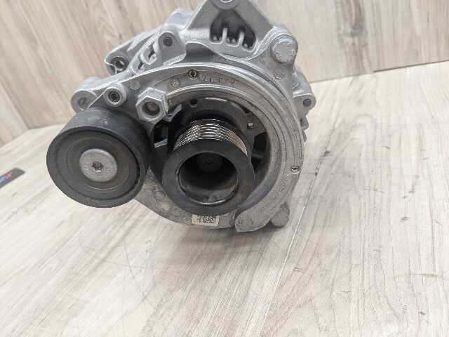 *OEM BMW G01 G05 G16 G20 G26 G30 G42 Engine B46 B58 Alternator Generator 250A
