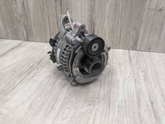 *OEM BMW G01 G05 G16 G20 G26 G30 G42 Engine B46 B58 Alternator Generator 250A