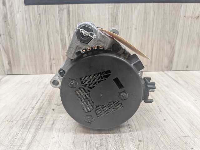 *OEM BMW G01 G05 G16 G20 G26 G30 G42 Engine B46 B58 Alternator Generator 250A