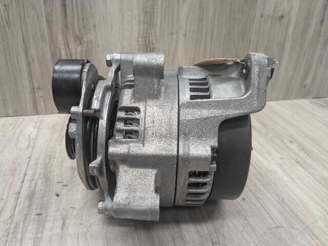 *OEM BMW G01 G05 G16 G20 G26 G30 G42 Engine B46 B58 Alternator Generator 250A