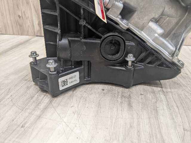 OEM BMW G01 G05 G16 G20 G22 G26 G30 Engine B58 Filter Oil Filter Housing Cooler