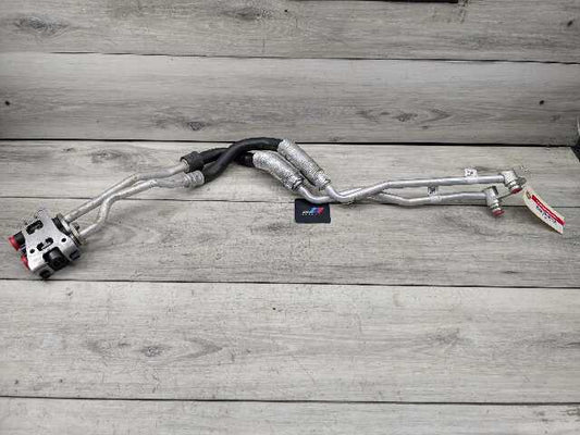 16-19 OEM BMW F90 M5 G12 750 G30 M550 Transmission Oil Cooler Line Inlet Outlet
