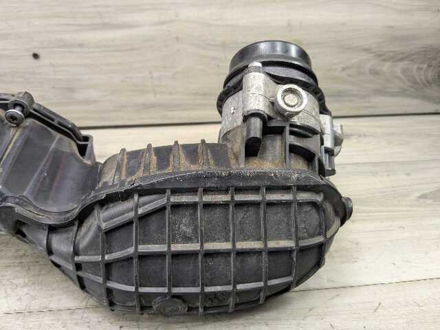 OEM BMW F90 G05 G12 G30 M5 Right Passenger Engine N63 S63 Intake Manifold 1-4