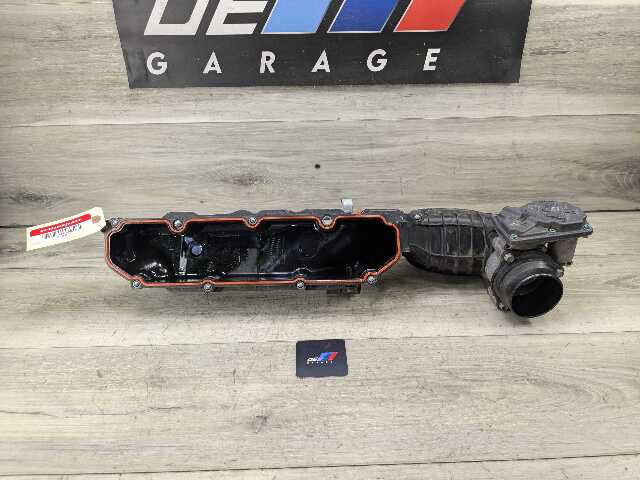OEM BMW F90 G05 G12 G30 M5 Right Passenger Engine N63 S63 Intake Manifold 1-4