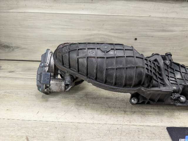 OEM BMW F90 M5 G05 G12 G16 G30 Left Driver Engine N63 S63 Intake Manifold 5-8