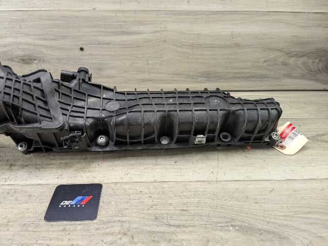 OEM BMW F90 M5 G05 G12 G16 G30 Left Driver Engine N63 S63 Intake Manifold 5-8