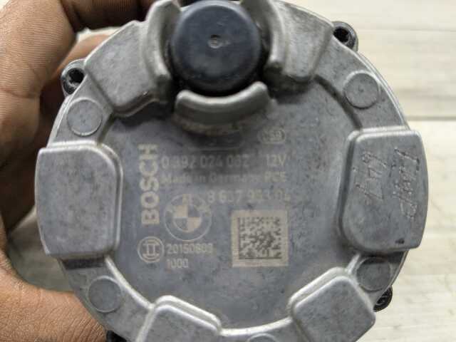 OEM BMW F22 F30 F32 F36 F80 M3 M4 Engine B46 S55 Auxiliary Electric Water Pump