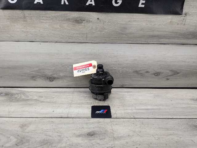 OEM BMW F22 F30 F32 F36 F80 M3 M4 Engine B46 S55 Auxiliary Electric Water Pump