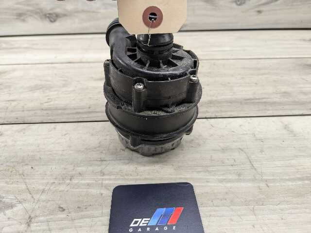 OEM BMW F22 F30 F32 F36 F80 M3 M4 Engine B46 S55 Auxiliary Electric Water Pump