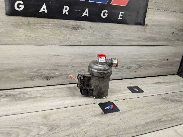 OEM BMW F10 F15 F22 F30 F32 F33 F36 F87 Engine N55 Auxiliary Water Pump Cooling