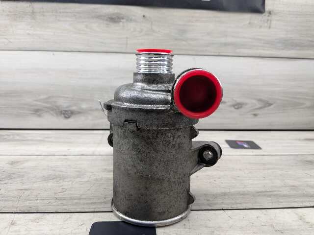OEM BMW F10 F15 F22 F30 F32 F33 F36 F87 Engine N55 Auxiliary Water Pump Cooling