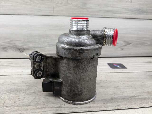 OEM BMW F10 F15 F22 F30 F32 F33 F36 F87 Engine N55 Auxiliary Water Pump Cooling