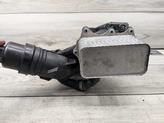 16-21 OEM F22 F23 F30 F32 F33 F36 G01 G12 G30 340 440 540 Oil Filter Housing B58