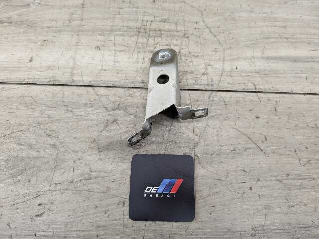 12-20 OEM BMW F30 F32 F33 F36 Front Left Driver Fender Wing Holder Bracket SET