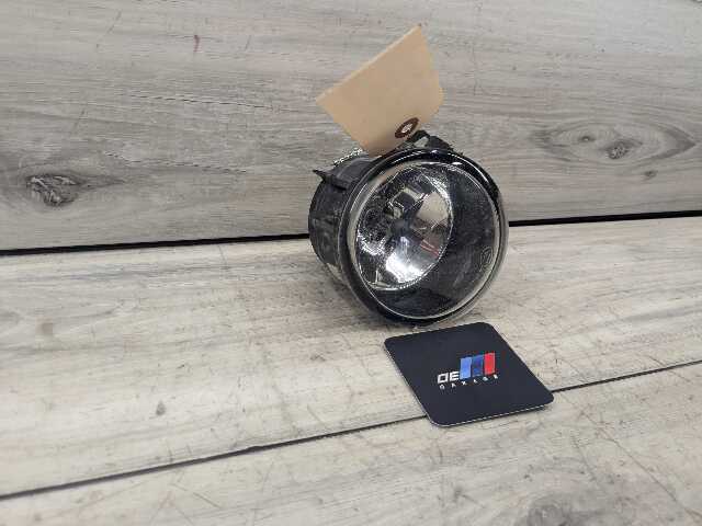 11-19 OEM BMW F25 F26 F39 F48 X1 X2 X3 X4 Right Passenger Fog Light Lamp