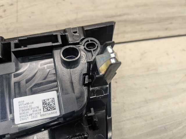 16-23 OEM BMW F39 F48 X1 X2 AC Switch Heater Climate Control Radio Media Button