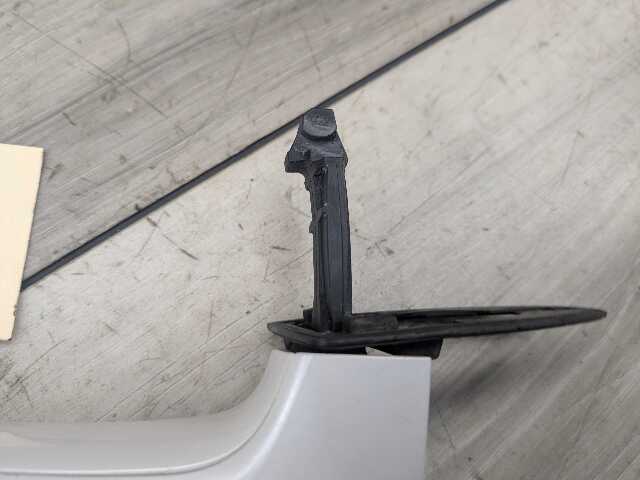 *OEM BMW F15 F16 F39 F48 X1 X5 Left Driver Door Handle COMFORT ACCESS White